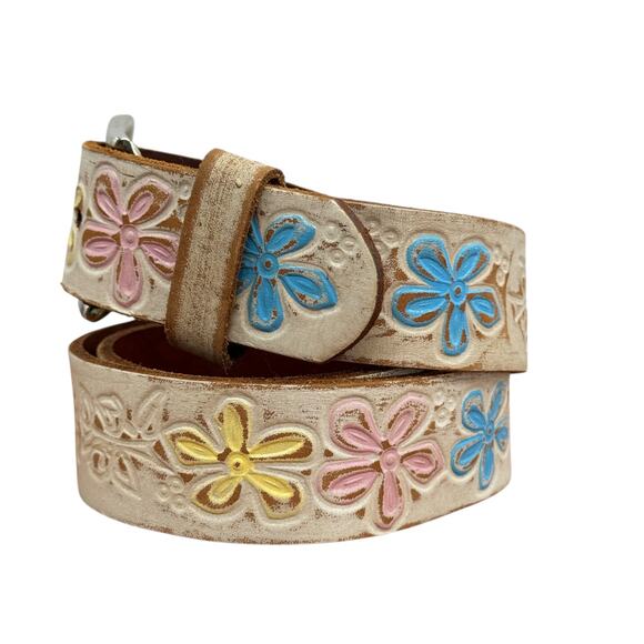 Toscana Tooled Leather Belt SZ 33 Floral Womens White Pastel Boho Western Hippie - Picture 3 of 12